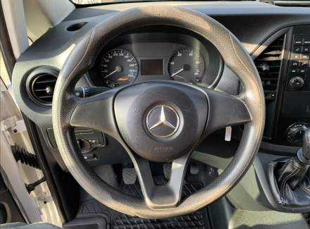 Mercedes-Benz - Vito