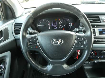 Hyundai - i20