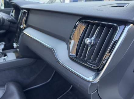 Volvo - V60