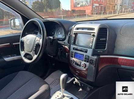 Hyundai - Santa FE
