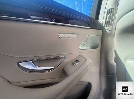 Mercedes-Benz - S-class