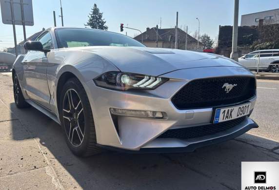 Ford - Mustang