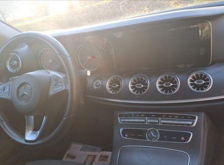 Mercedes-Benz - E-class