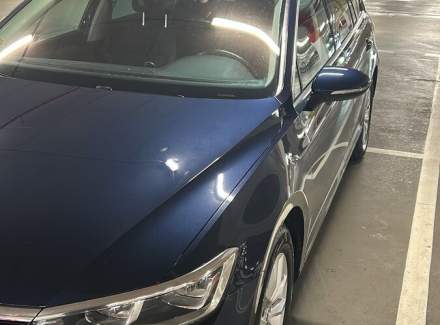 Volkswagen - Passat