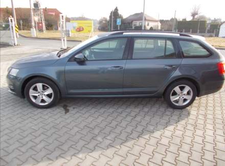 Škoda - Octavia