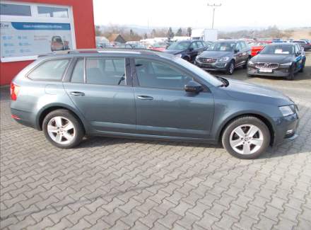 Škoda - Octavia