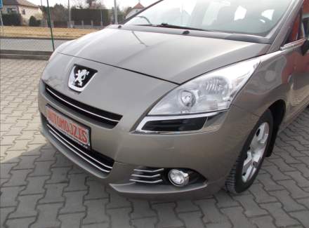 Peugeot - 5008
