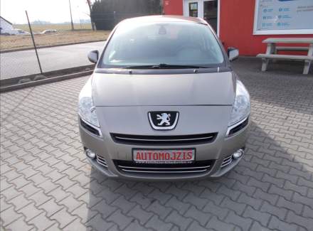 Peugeot - 5008