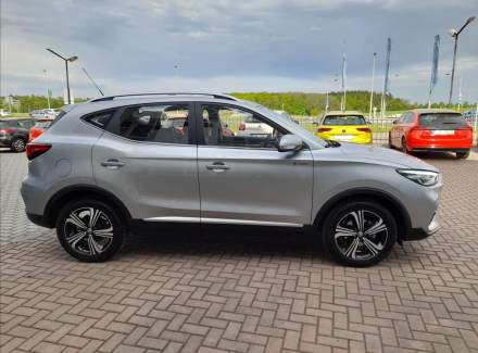 MG - ZS