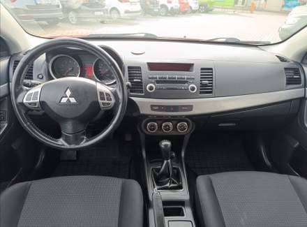 Mitsubishi - Lancer