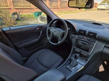 Mercedes-Benz - C-class