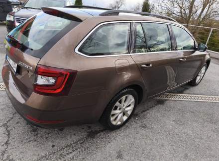 Škoda - Octavia