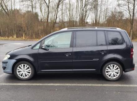 Volkswagen - Touran