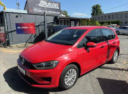 Volkswagen - Golf