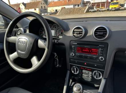 Audi - A3