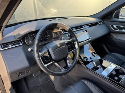 Land Rover - Range Rover Velar