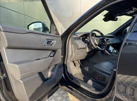 Land Rover - Range Rover Velar