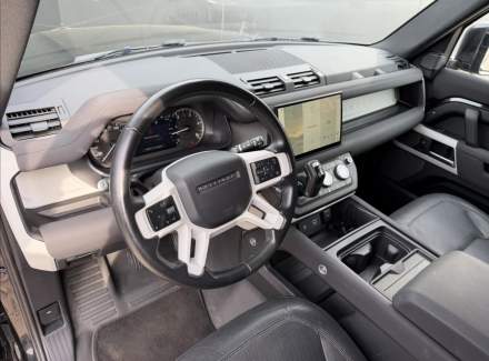 Land Rover - Defender