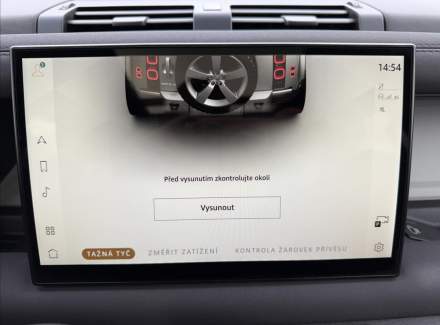 Land Rover - Defender