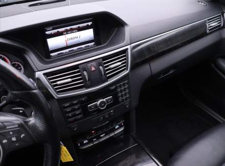 Mercedes-Benz - E-class