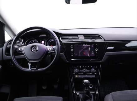 Volkswagen - Touran