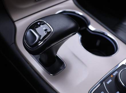 Jeep - Grand Cherokee