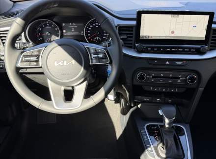 Kia - Cee'd