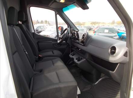 Mercedes-Benz - Sprinter