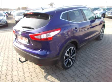 Nissan - Qashqai