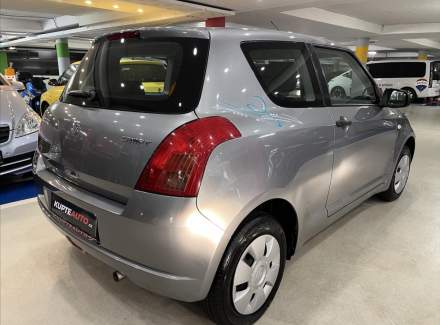 Suzuki - Swift