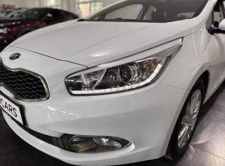 Kia - Cee'd