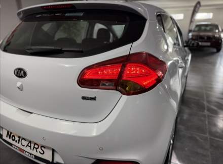 Kia - Cee'd