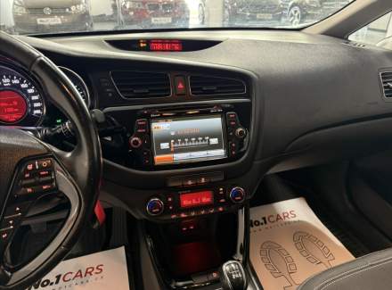 Kia - Cee'd