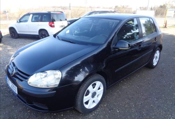 Volkswagen - Golf