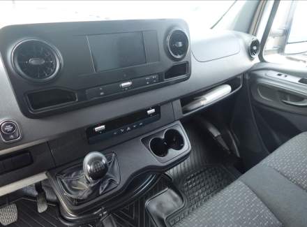 Mercedes-Benz - Sprinter