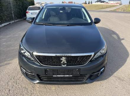 Peugeot - 308