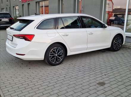 Škoda - Octavia