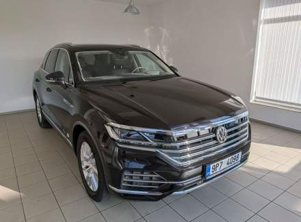 Volkswagen - Touareg