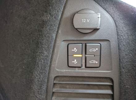 Volkswagen - Touareg