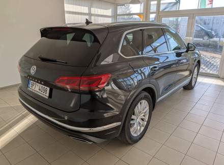 Volkswagen - Touareg