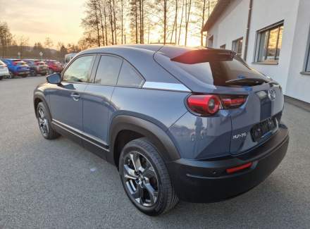 Mazda - MX-30