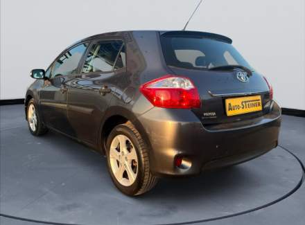 Toyota - Auris