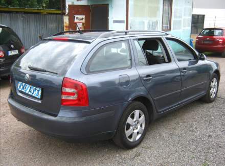 Škoda - Octavia