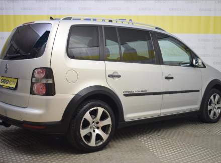 Volkswagen - Touran