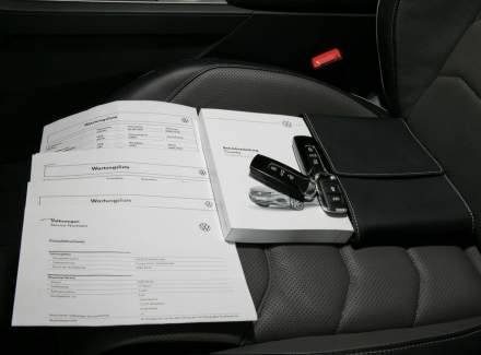 Volkswagen - Touareg