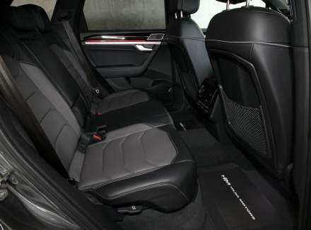 Volkswagen - Touareg