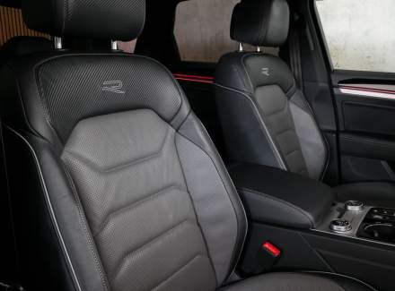 Volkswagen - Touareg