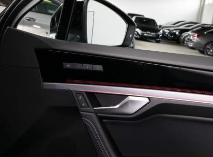 Volkswagen - Touareg