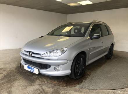 Peugeot - 206
