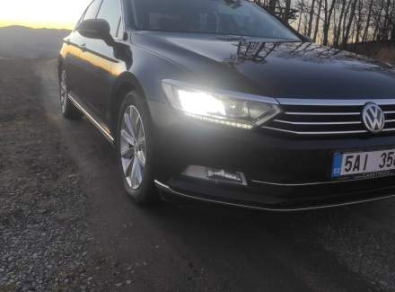 Volkswagen - Passat